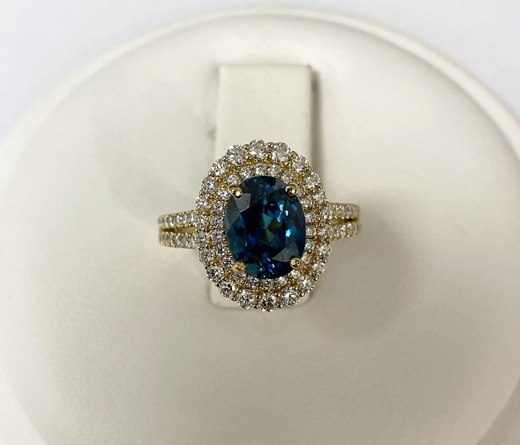 18kt Yellow Gold Blue Zircon Ring