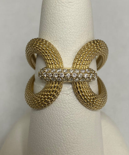 14kt Yellow Gold Diamond Statement Ring