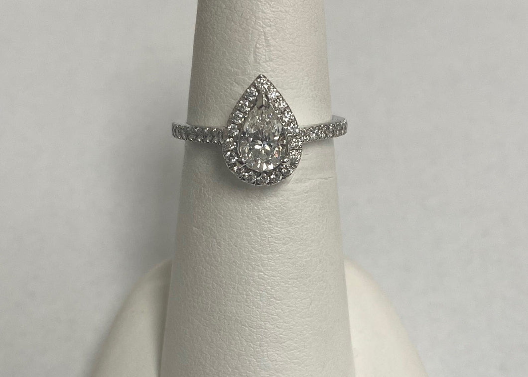 18kt White Gold Pear Shaped Diamond Halo Engagement Ring