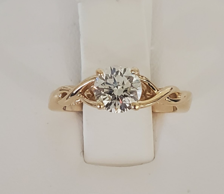 14kt Yellow Gold Twisted Band Solitaire Engagement Ring