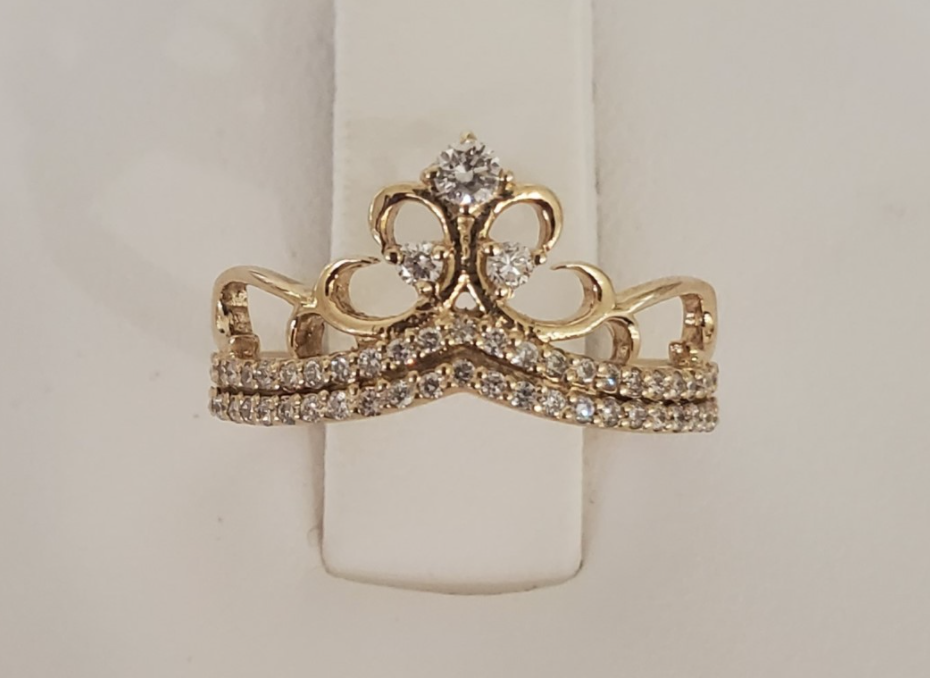 14kt Yellow Gold Crown/Tiara Diamond Ring